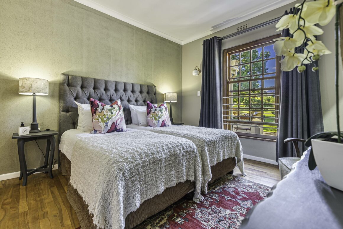 MANOR HOUSE | 102 Twin Room