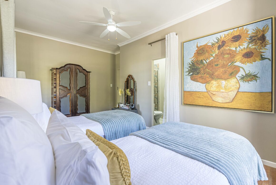 MANOR HOUSE | 103 Twin Room